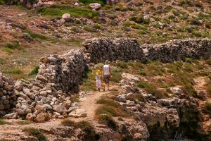 Quali sono le isole greche da girare a piedi?