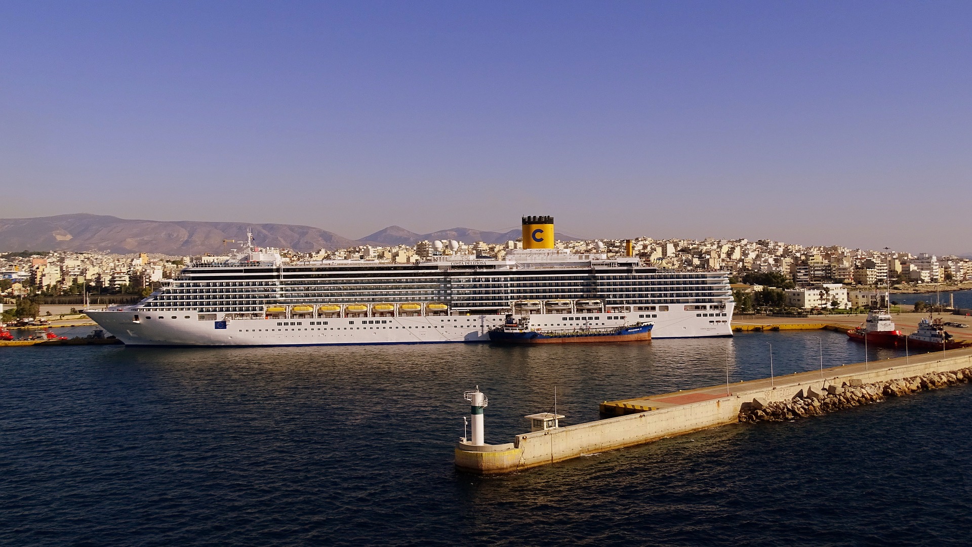 Come arrivare al porto del Pireo dall'aeroporto di Atene