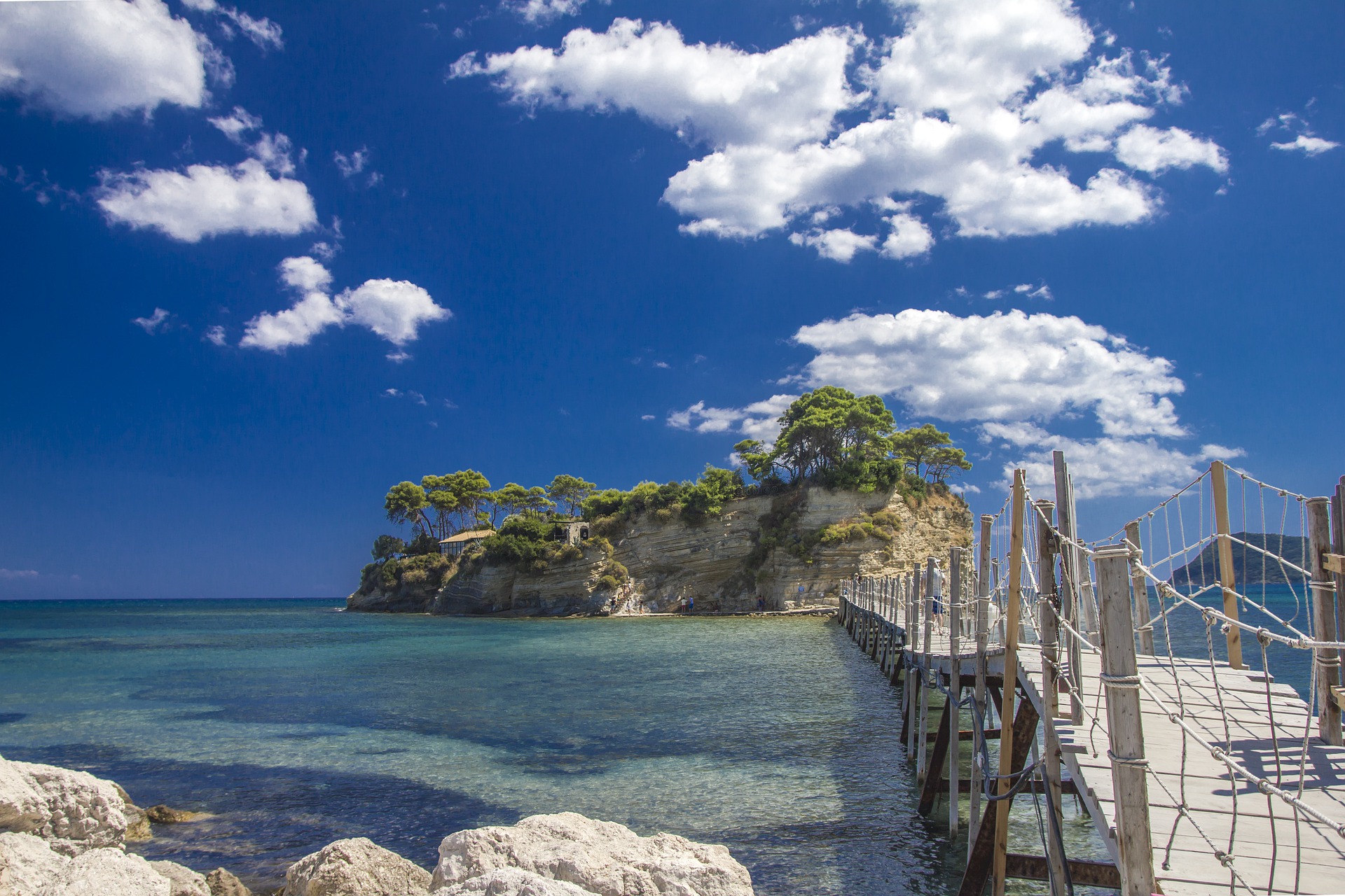 Isole greche a aprile, maggio, giugno: clima e temperature