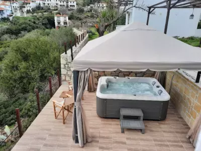 Iordanis house- Traditional House in old Alonnisos - Alonissos Città