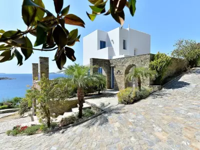 House near Sea - Gavrio