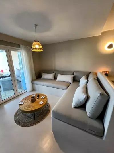 Elements- Wood & Earth Apartment by Hostandros - Gavrio