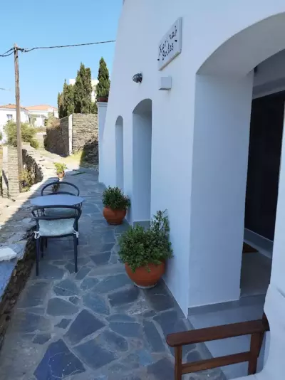 Korina's Suites - Andro