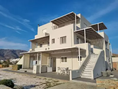 Pharos Apartments - Gavrio