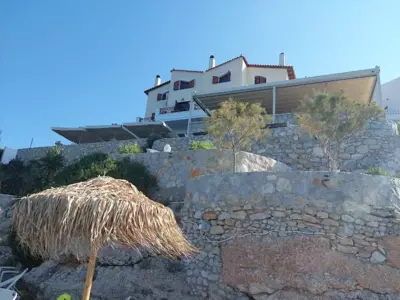 Kekrifalia Hotel - Skala