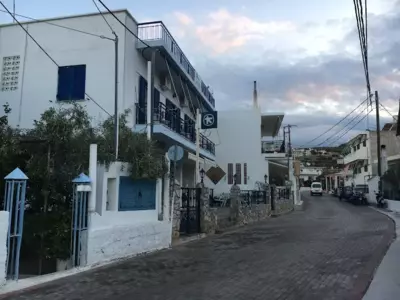 Galaxias Studios - Skala