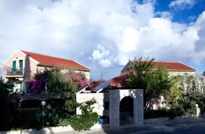 Dafnoudi Hotel Apartments - Fiskardho