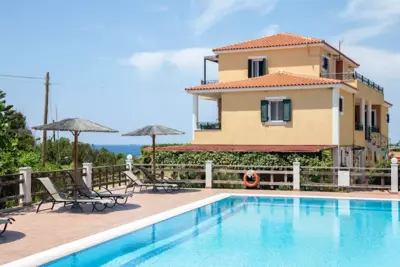 Vitoratos Studios - Lixouri