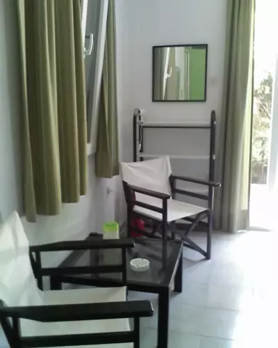 GK Studios - Lixouri