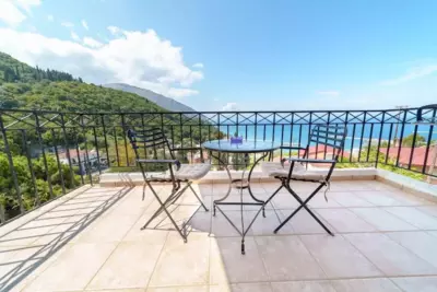 Giannatos Studios- Isabella - Poros