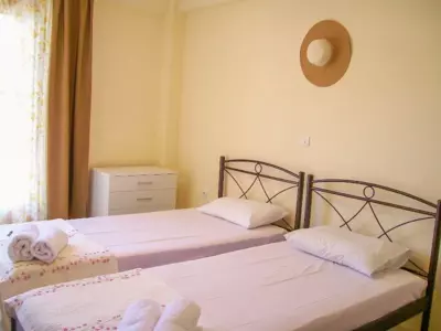 Antigoni House - Poros