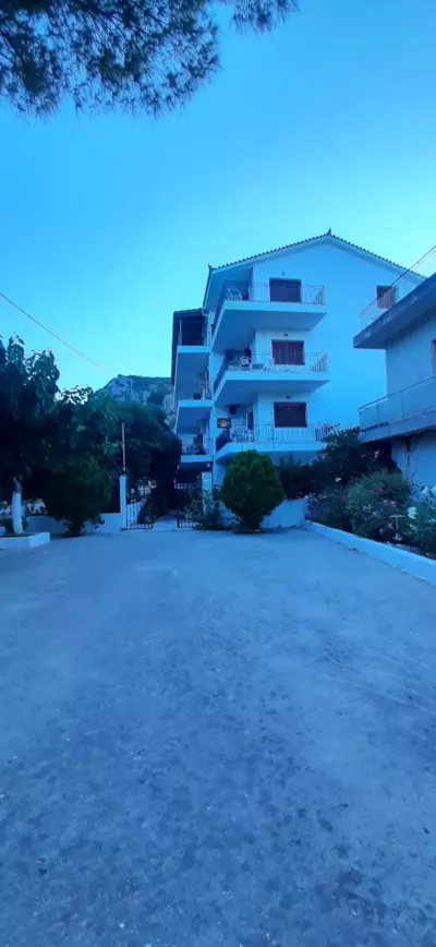 Areti Apartments - Poros