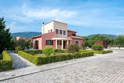 Penelope Villas - Sami