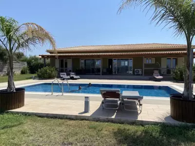 Saint Nicholas Villas - Skala