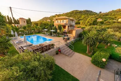 Evita Studios - Svoronata