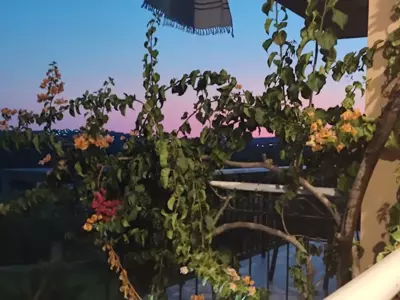 Elpida Studio - Trapezaki