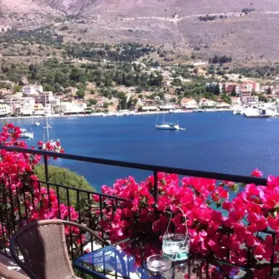 Ballas Apartments - Agia Effimia