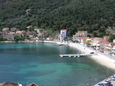 Boulevard Aetos Suites - Agia Effimia