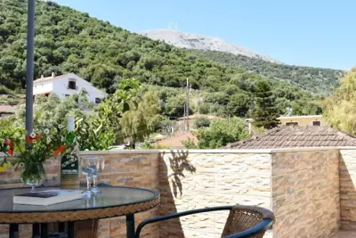Starvillas Apartments and Studios - Agia Effimia