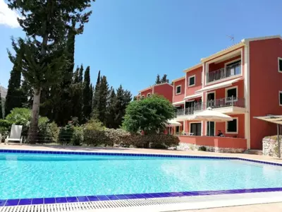 Vivi's Apartments - Agia Effimia