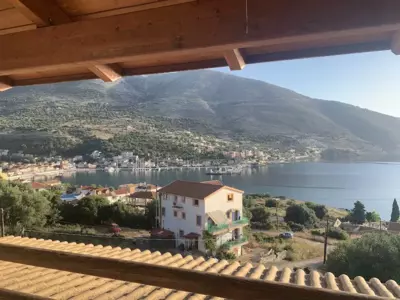 Luxury Stone Apartments - Agia Effimia