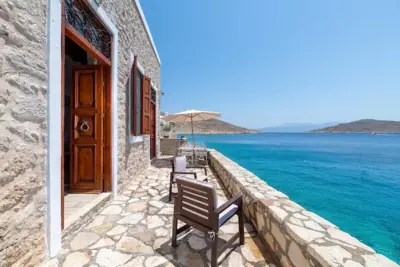 Waterfront Family Villa - Chalki