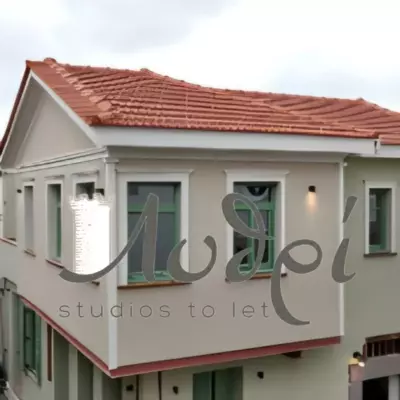 Lythri Studios - Chio