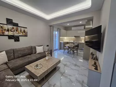 Cozy Appartment In The City Center - Chio