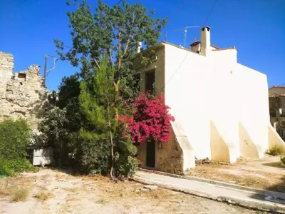 Medieval Villa Philoxenia - Kalamoti