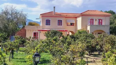 BELLA CISTERNA - Kambos