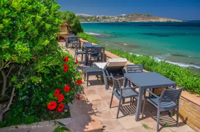 Plaka Studios - Karfas