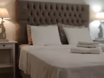 Seaside Luxury Komi Beach Villa - Komi