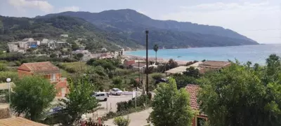 Eleana apartments and studios - Agios Georgios Pagon