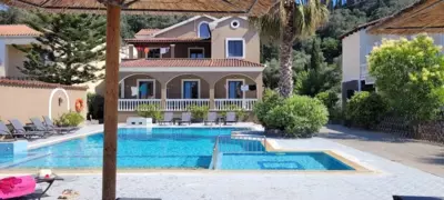 Maria Apartments - Agios Georgios Pagon