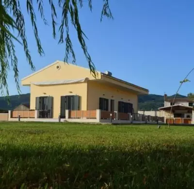 Issos House - Agios Georgios