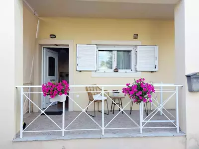 Meraki Downtown Apartment - Agios Rokkos