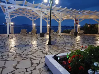 Oceanis Rooms Apartments - Barbati