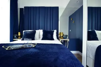 Queen 3 Apartment, in the heart of Corfu Historical Old Town Center - Corfù Città