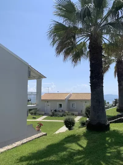 Panorama Hideaway - Dassia