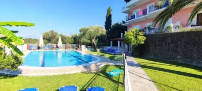 Thomas Apartments - Dassia