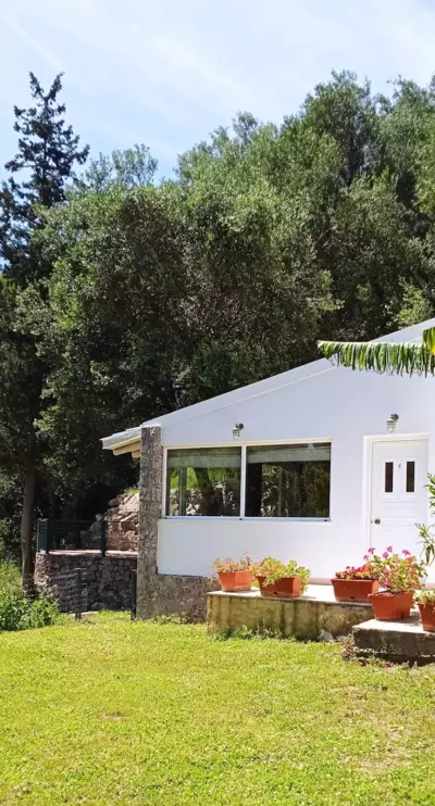 InnJoy Space - Glifada