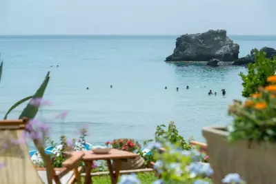 Waves Apartments Harmony Glyfada Corfu - Glifada