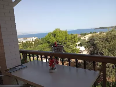 Sea View Apartment in the Greek Nature - Gouvia