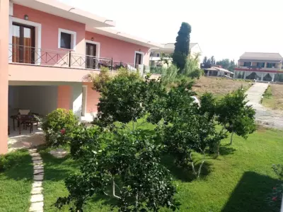 Ekaterini Apartments - Gouvia