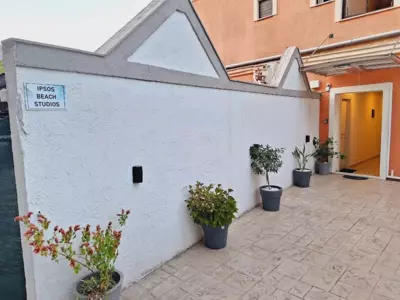 Ipsos Beach Studios by Konnect - Ipsos