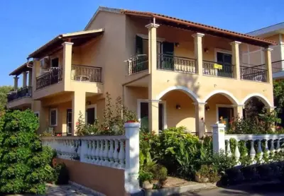 Nikos Cassiopeia - Kassiopi