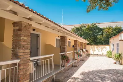 Nine Muses Apartments - Kavos