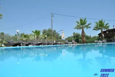 Palmyra Studios - Kavos