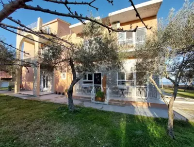 Sand and Sea - Kavos