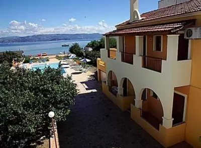 Sofia Beach Apartments - Kavos